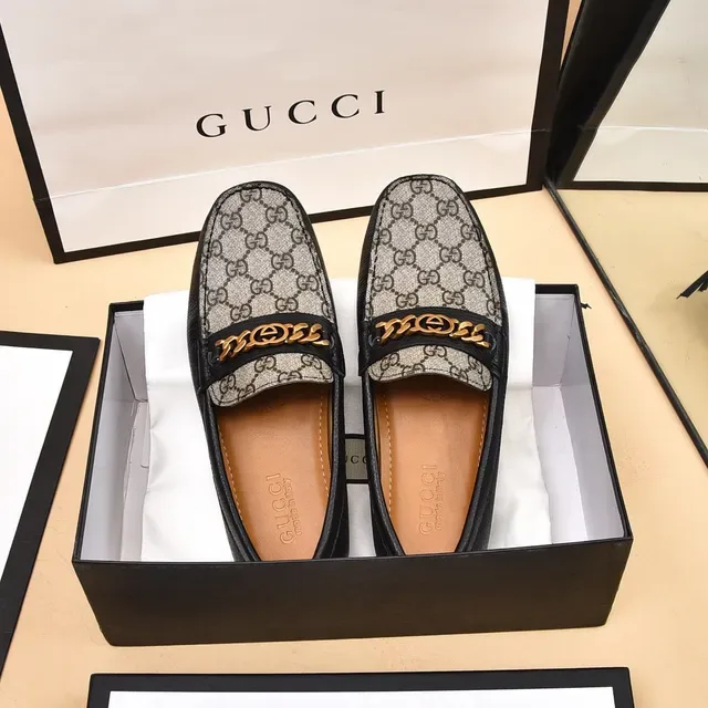 Mocasines Gucci Horsebit 1955 Beige y Negro GG Canvas 9