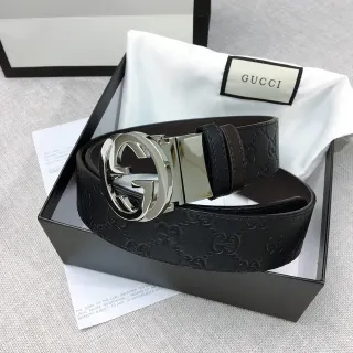 Gucci Horsebit 1955 preto embossado GG couro cinto