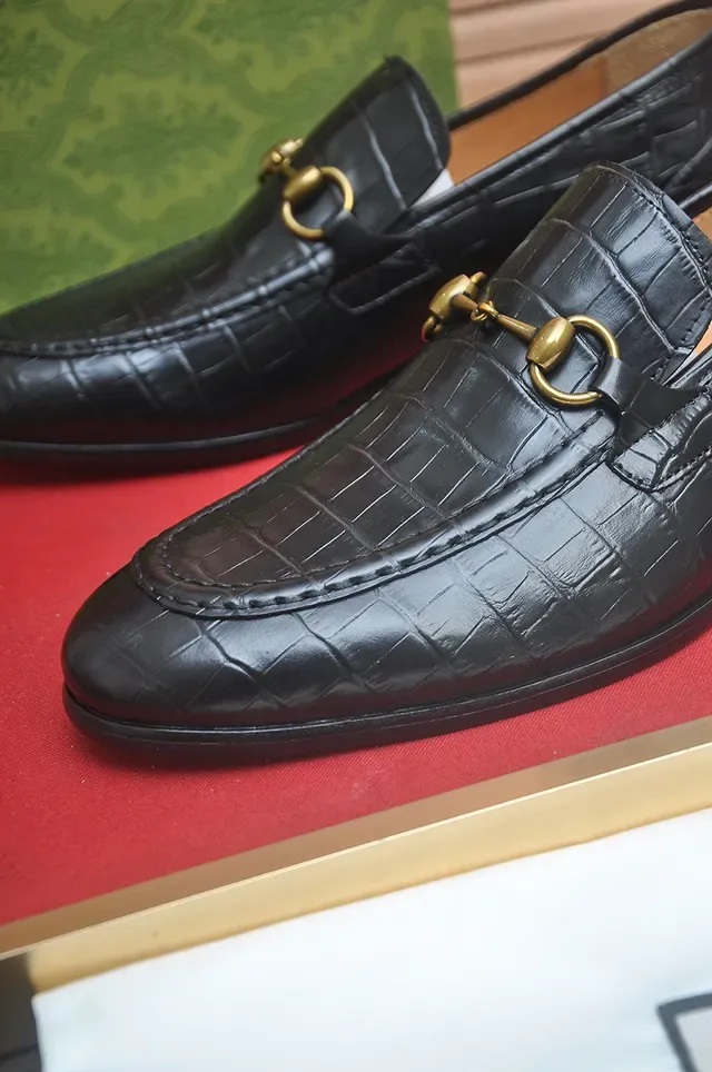 Gucci Horsebit 1955 কালো সোনালি কুমির এমবসড চামড়া বাকেল লোফার 2