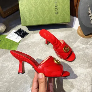 Gucci Horsebit 1955 صندل جلد مبطن أحمر كاجوال مول