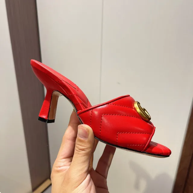 Gucci Horsebit 1955 Sandalias Mule Casual de Cuero Acolchado Rojo 6