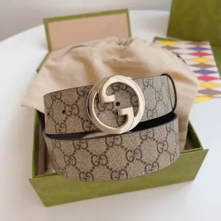 Gucci इंटरलॉकिंग जी बेल्ट बेज ब्राउन GG Supreme चमड़े की बेल्ट