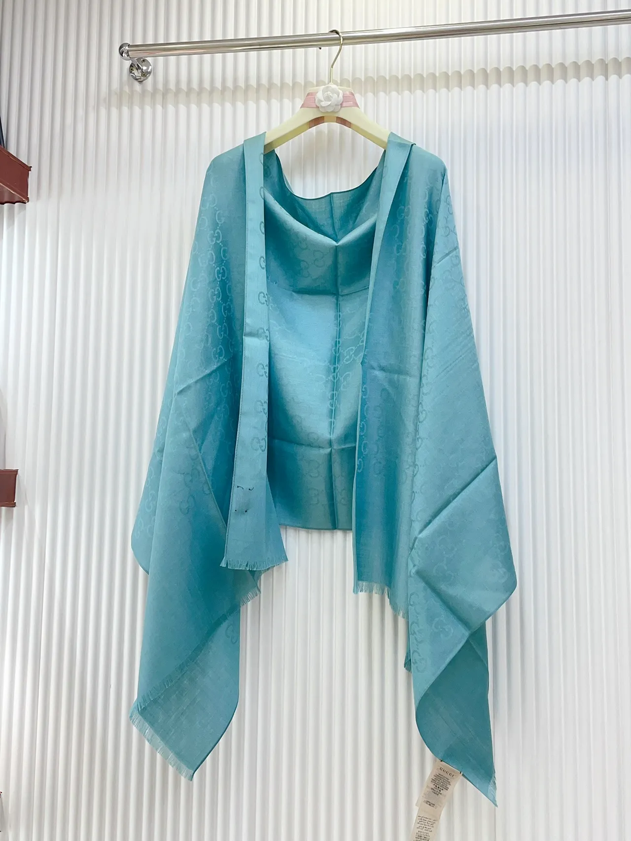 Gucci 印花浅蓝色流苏丝巾 6