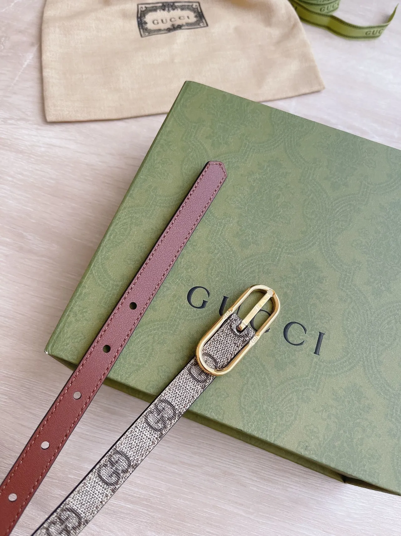 Gucci Ophidia GG Monogram Cinturón de cuero reversible 2