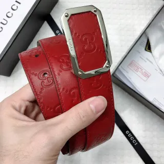 Gucci Ophidia 红色 压纹 GG 皮革腰带