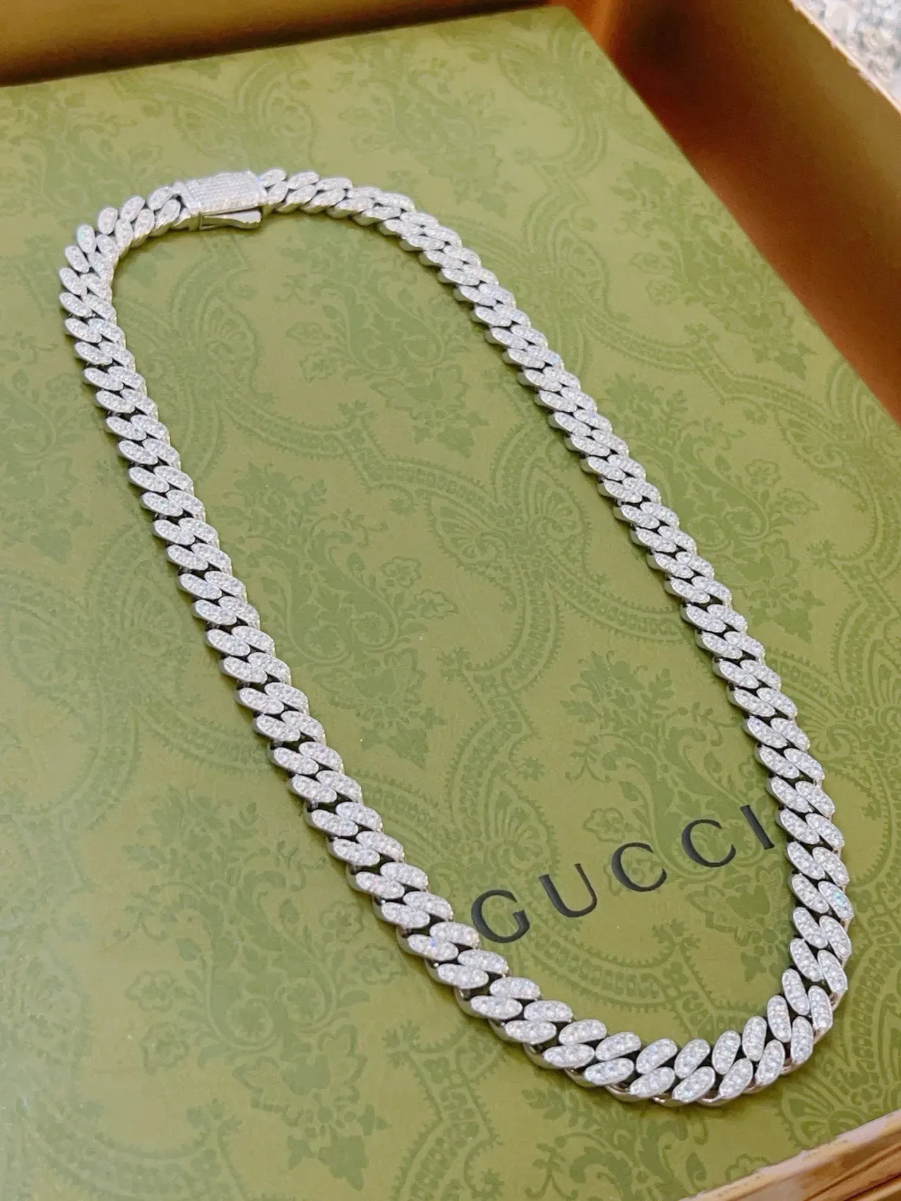 Gucci Collier Chaîne Curb-Link Pavé-Set 4