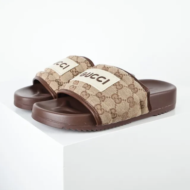 Gucci Screener Bege e Marrom GG Supreme Canvas Chinelos 2
