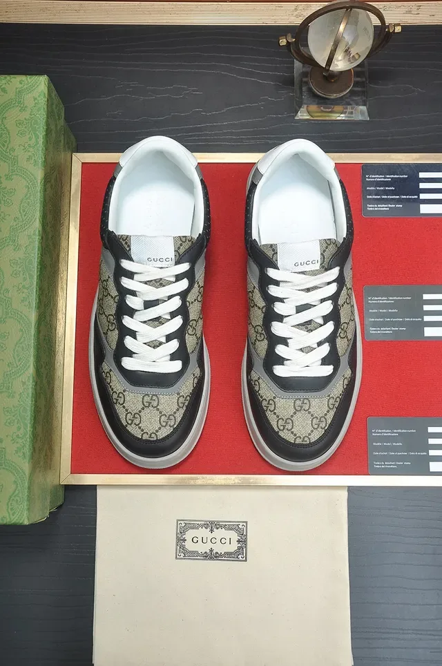 Gucci Screener GG Monogram Lona y Cuero Negro Plataforma Lifestyle Sneakers 2