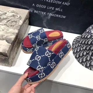 Gucci Screener Zapatillas Azul Marino y Roja GG Monogram