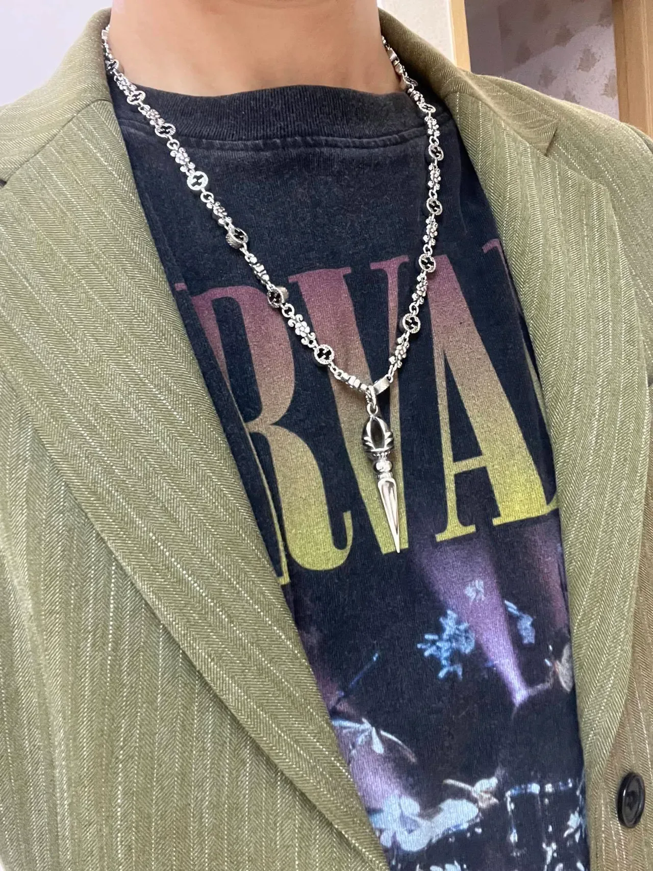 Gucci 银黑金属珐琅花朵链节项链 5