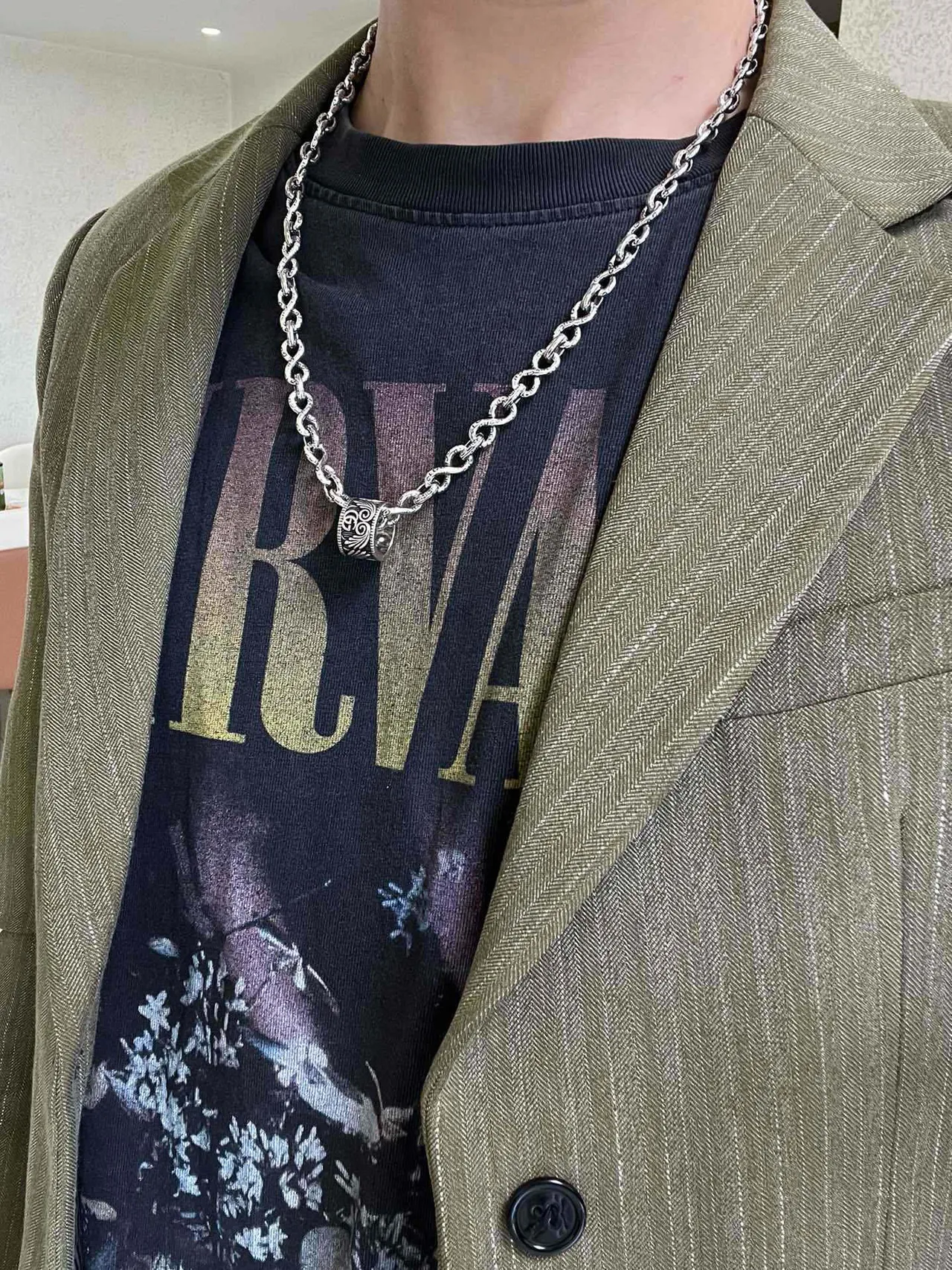 Gucci Silver Green Interlocking G Pendant Figural Link Chain Necklace 9