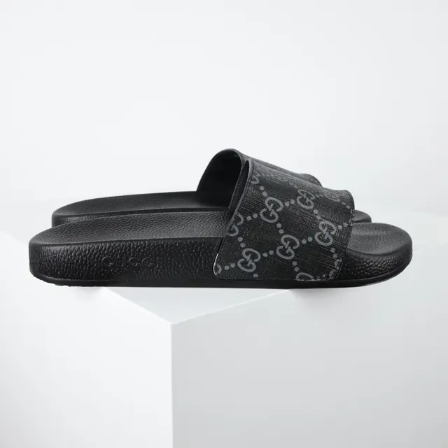 Gucci Slide Sandalias Negras con Correa Monograma 3