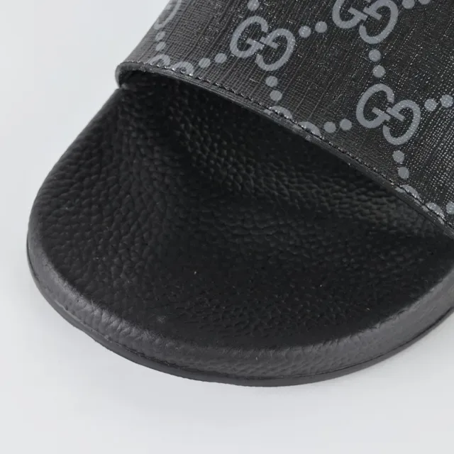 Gucci Slide Sandalias Negras con Correa Monograma 5