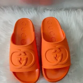Gucci Slide Sandalias Naranja de Goma Moldada