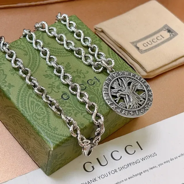 Gucci Tree of Life Pendant Silver Chain Necklace 8