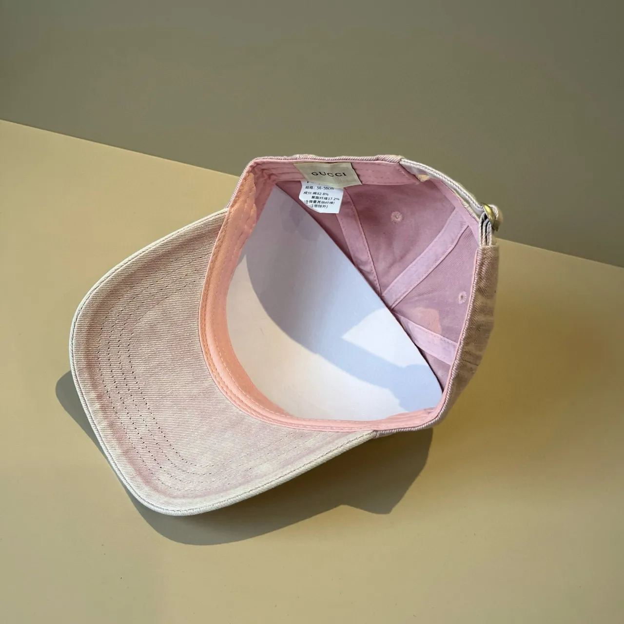 Gucci gorra de béisbol de denim rosa lavado 3