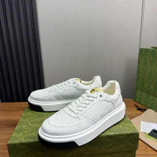 Gucci blanco negro monogrammed lona suela plataforma lifestyle sneakers