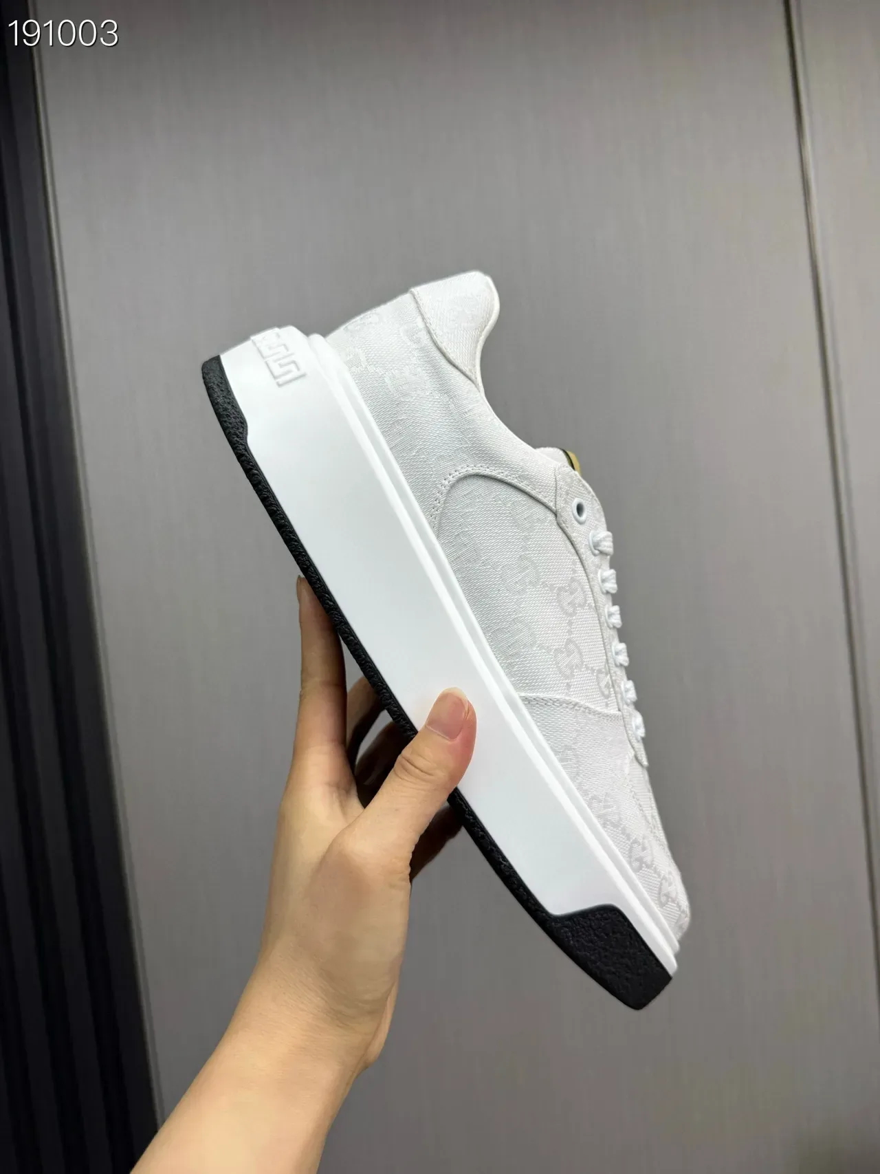 Gucci blanc noir monogrammed toile semelle plateforme lifestyle sneakers 4