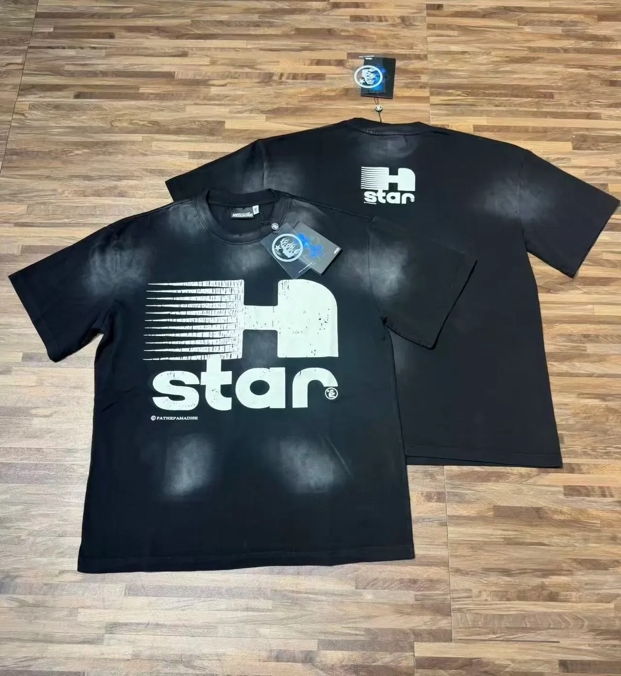 Camiseta gráfica Hellstar H Star preta desgastada 5