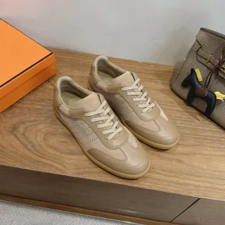 Hermès বেইজ ছিদ্রিত চামড়া লাইফস্টাইল স্নিকার্স
