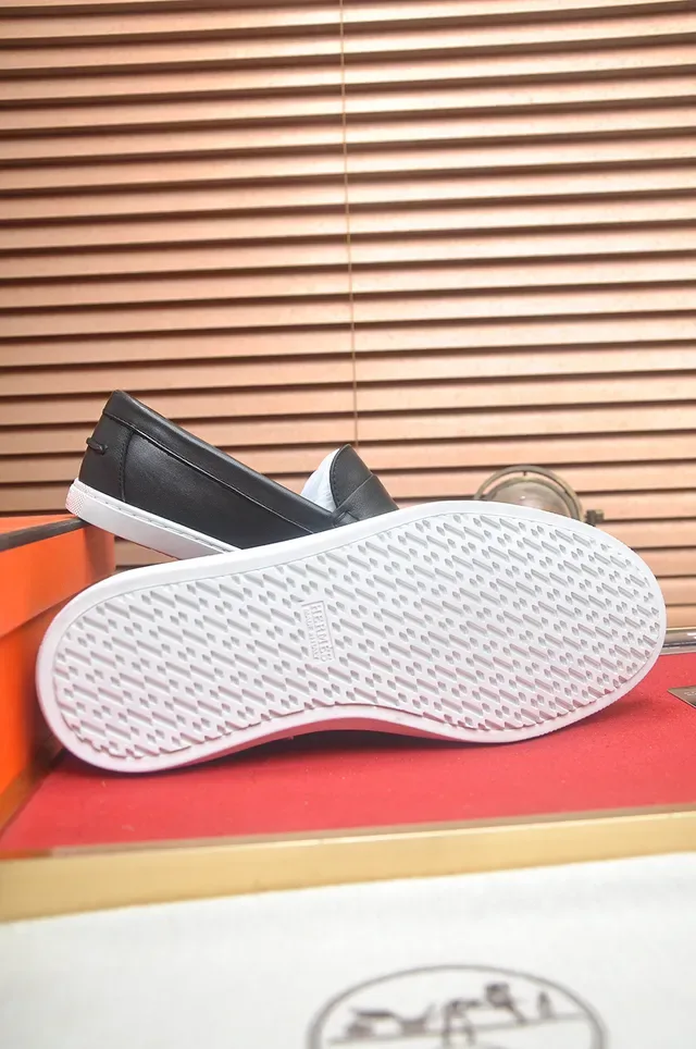 Hermès Noir Blanc Cuir Semelle Caoutchouc Loafer 3