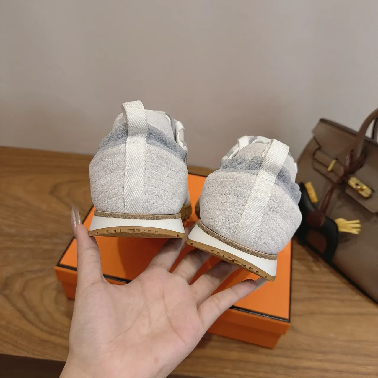 Hermès Gray White Retro Runner Silhouette Two-Tone And Upper Lifestyle Sneakers 3