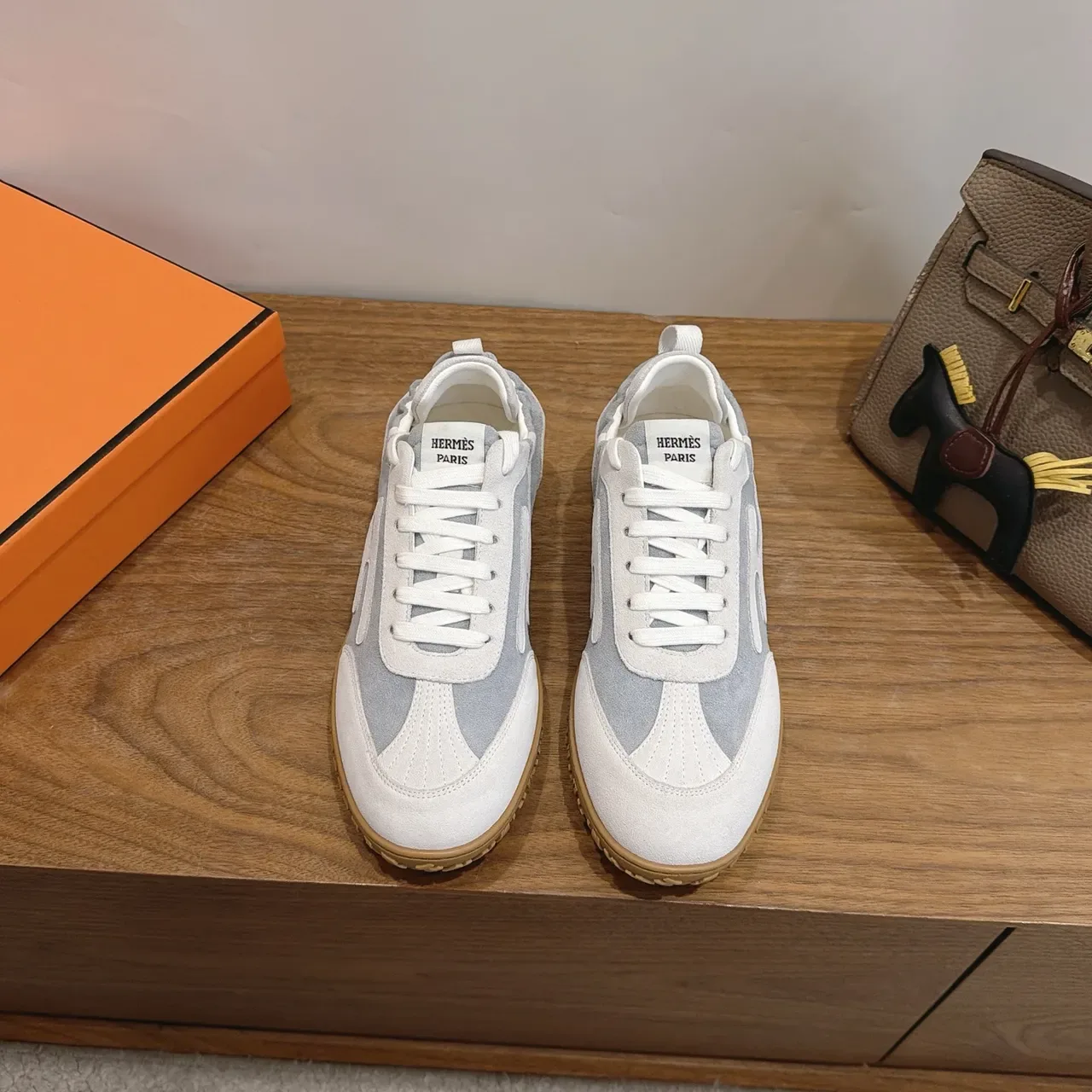 Hermès Gray White Retro Runner Silhouette Two-Tone And Upper Lifestyle Sneakers 5