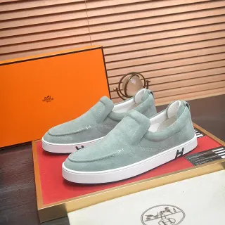 Hermès H Logo स्लिप-ऑन मिंट ग्रीन सूड लूफर