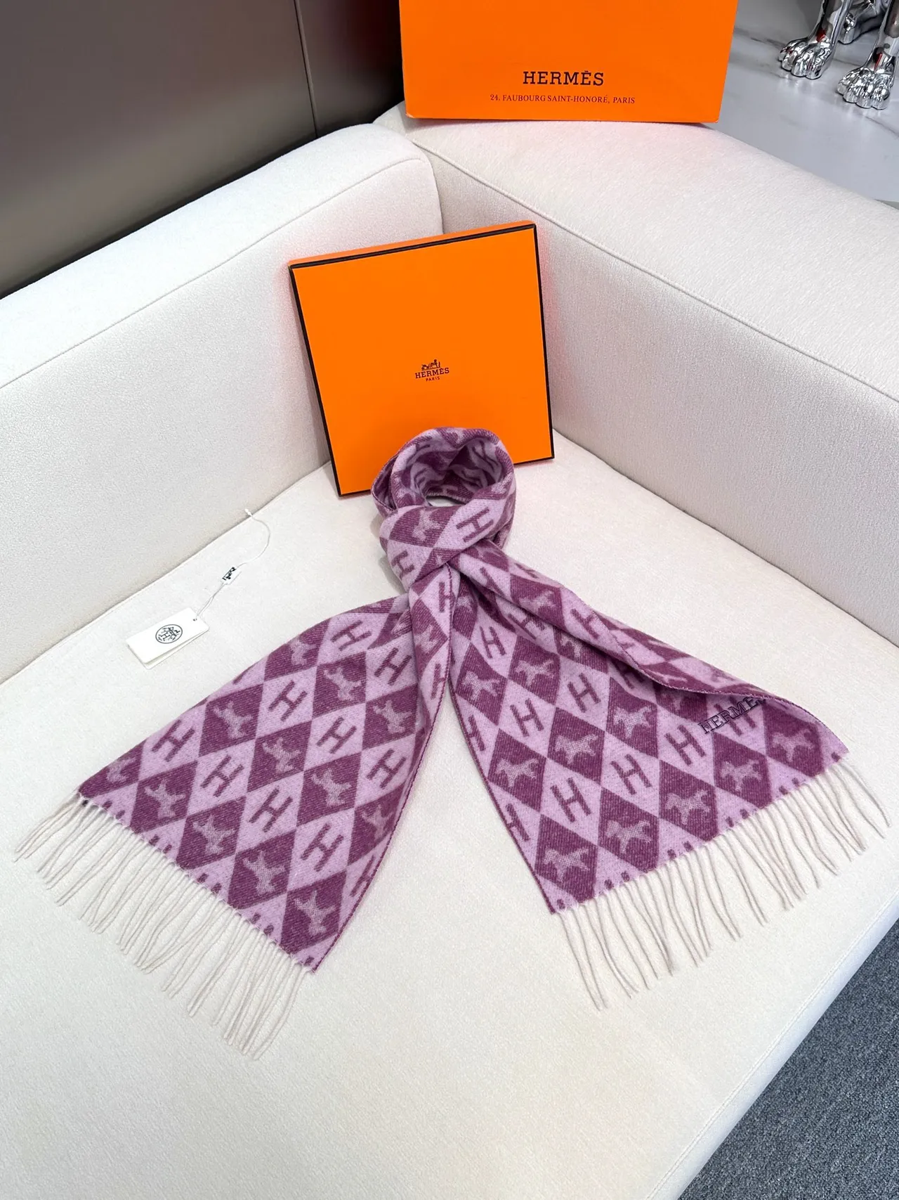 Hermès H Monogram দ্বি-রঙের বেগুনি ক্যাশমিয়ার স্কার্ফ 8