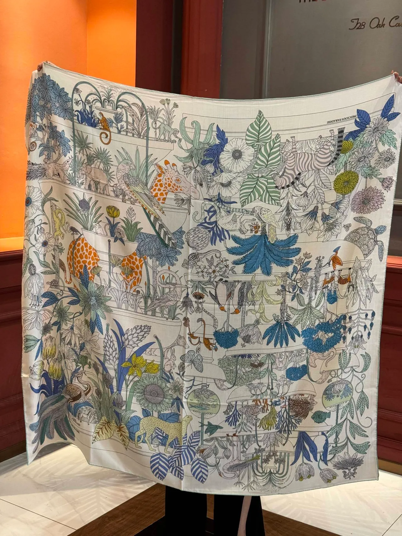 Hermès Motivo Ilustrado Botánico Animal Pañuelo de Seda 9