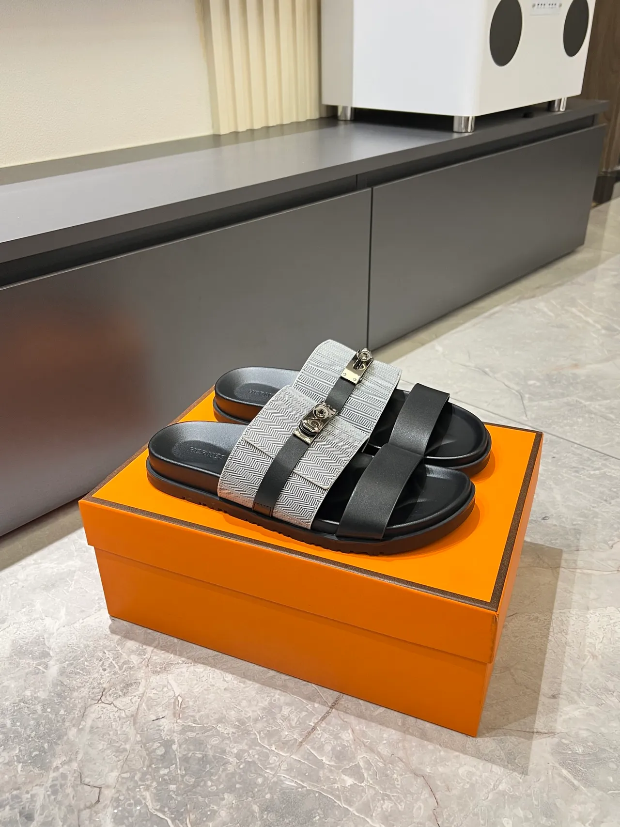 Hermès Oran Black Beige Double-Strap Metal H-Clasp Slippers 16