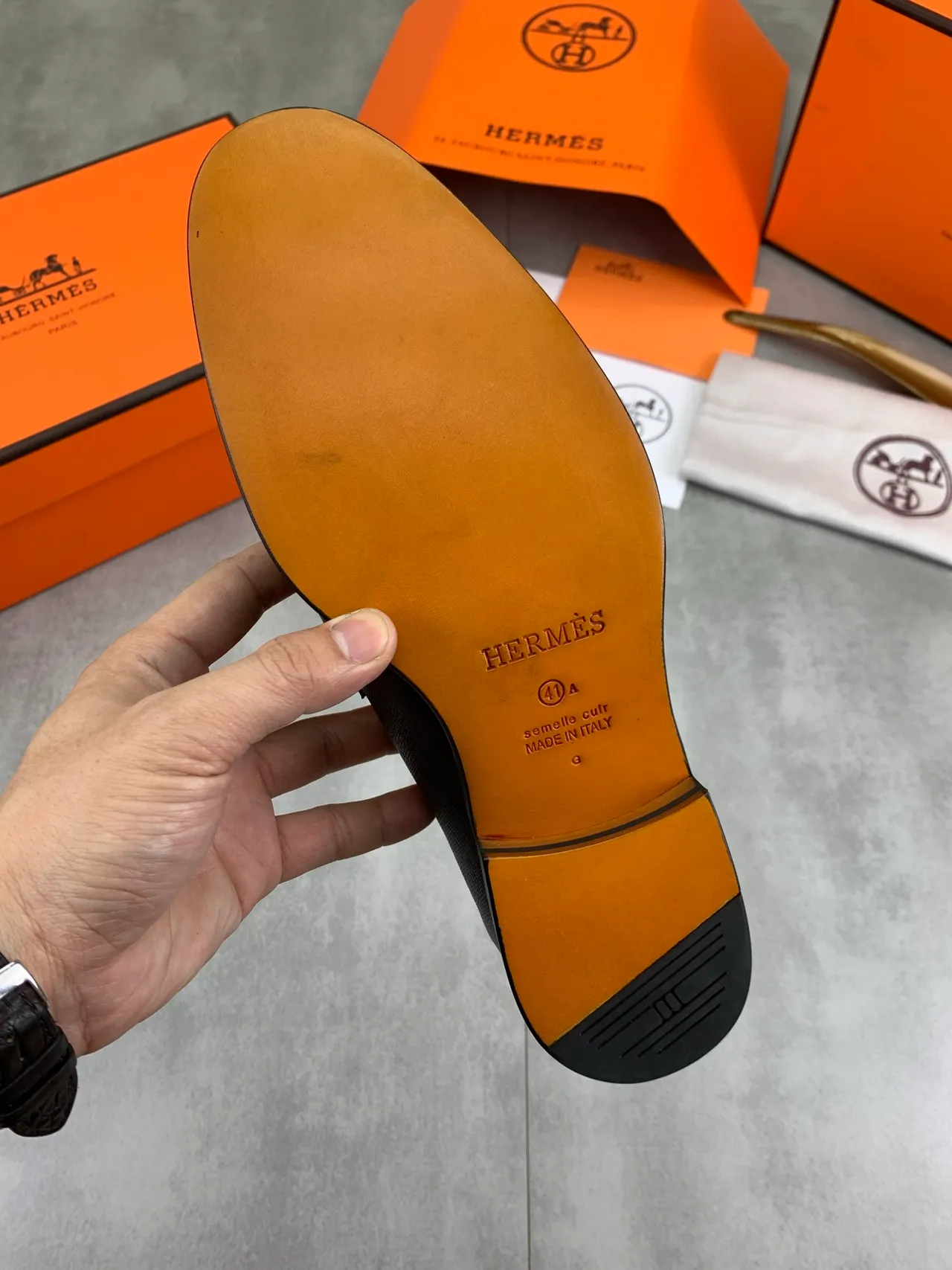 Hermès Oran Loafer কালো টেক্সচার্ড চামড়া H-Buckle লোফার 3