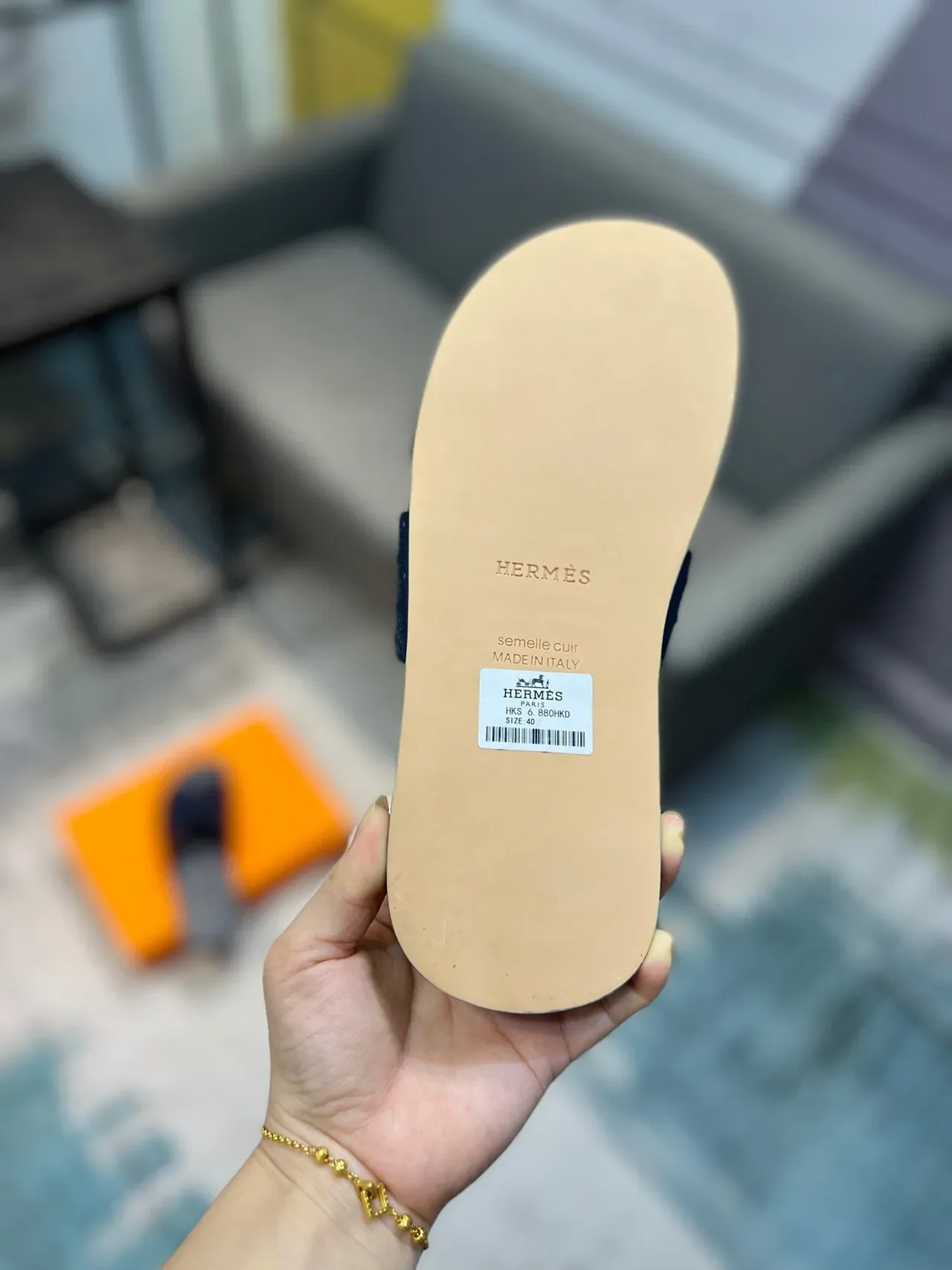 Hermès Oran Navy Couro de Avestruz Embossado H-Strap Chinelos 8