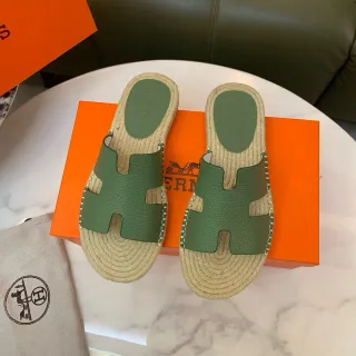 Hermès Oran أخضر زيتوني H-Strap Espadrille نعال