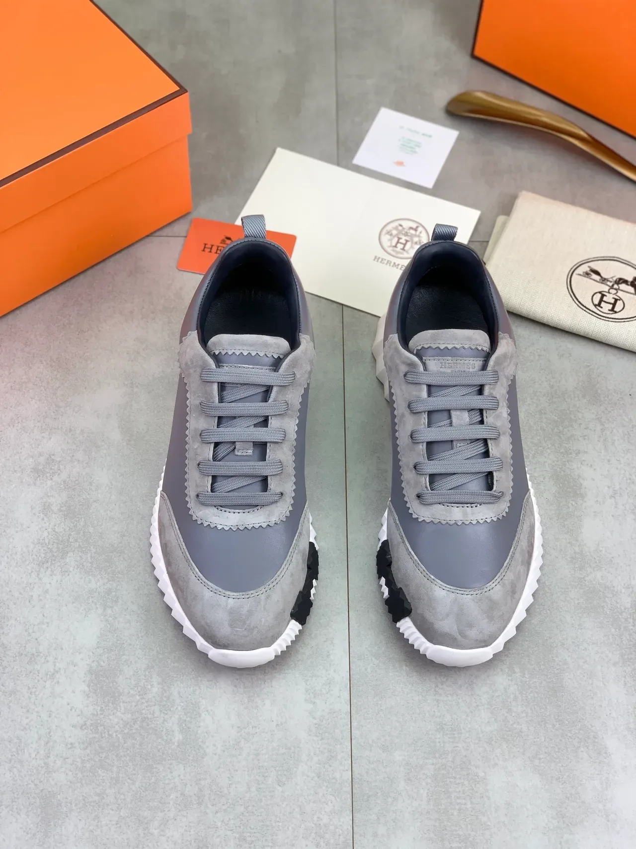 Hermès Oran Sneaker Gris Suède et Cuir Lifestyle Sneakers 4