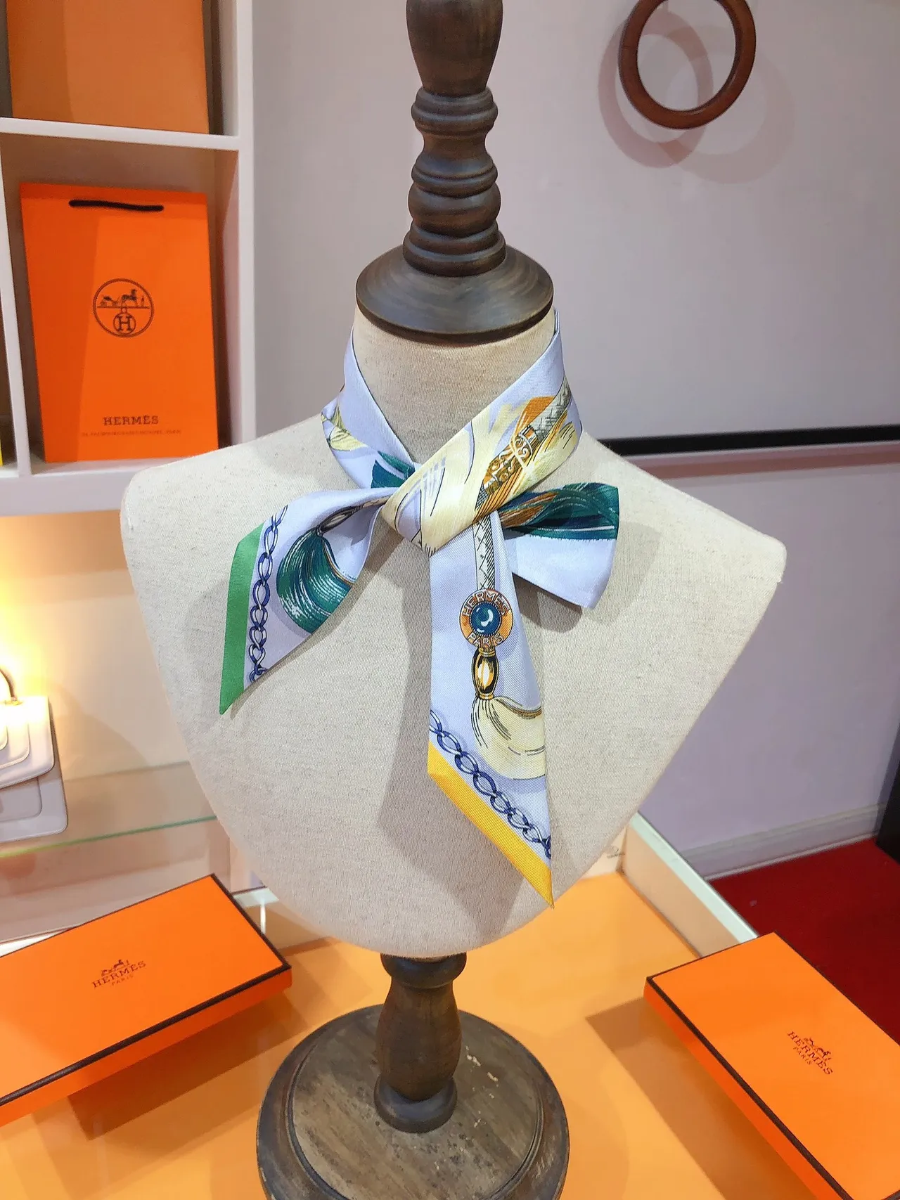 Hermès Twilly नीला हरा संकुचित मुद्रित अश्वारोही प्रतीक रेशम स्कार्फ 2