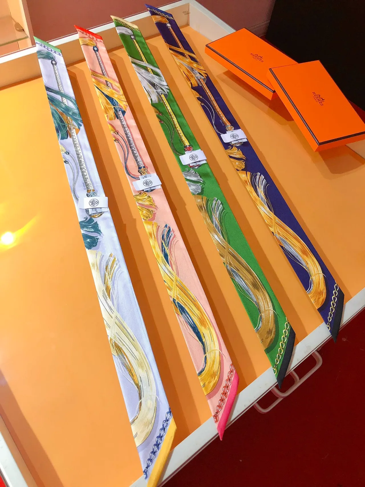 Hermès Twilly नीला हरा संकुचित मुद्रित अश्वारोही प्रतीक रेशम स्कार्फ 5