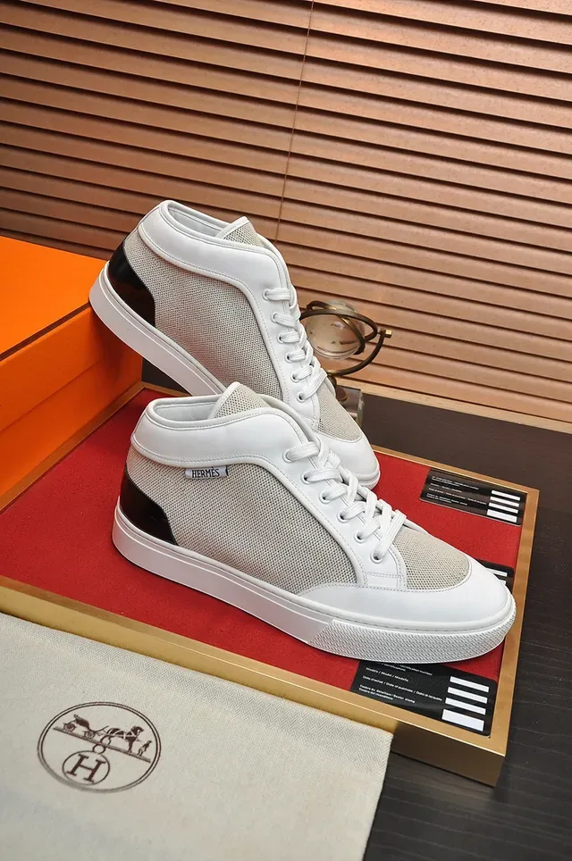 Hermès সাদা এবং বেইজ মেশ লো-টপ লাইফস্টাইল স্নিকার্স 5