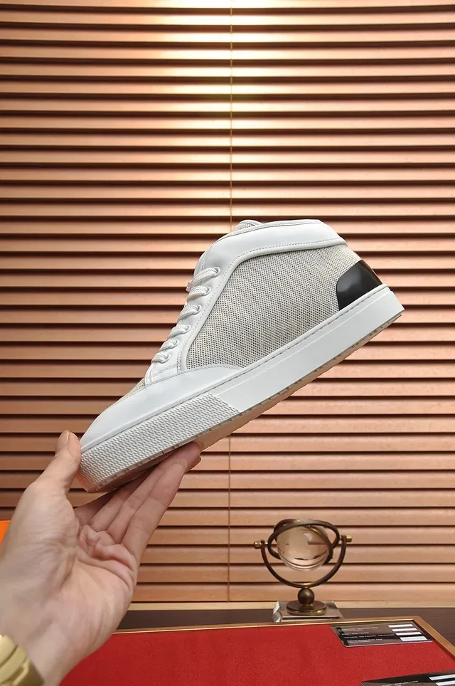 Hermès সাদা এবং বেইজ মেশ লো-টপ লাইফস্টাইল স্নিকার্স 7