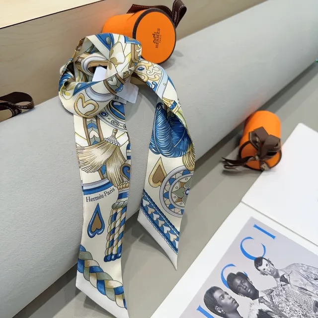 Hermès White Blue Printed Narrow Silk Scarf 8