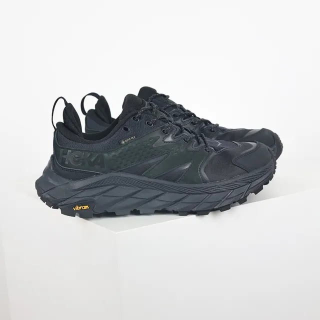 Hoka Speedgoat 黑色陆军绿 激进钉底 GORE-TEX 防水 跑鞋 3