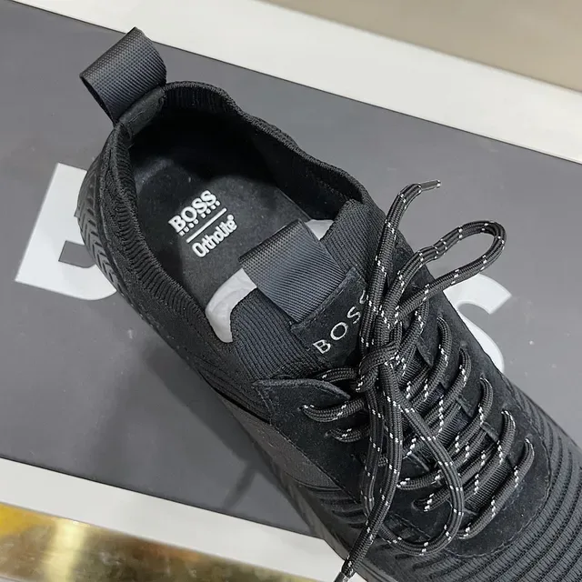 Hugo Boss 黑色针织生活运动鞋 4