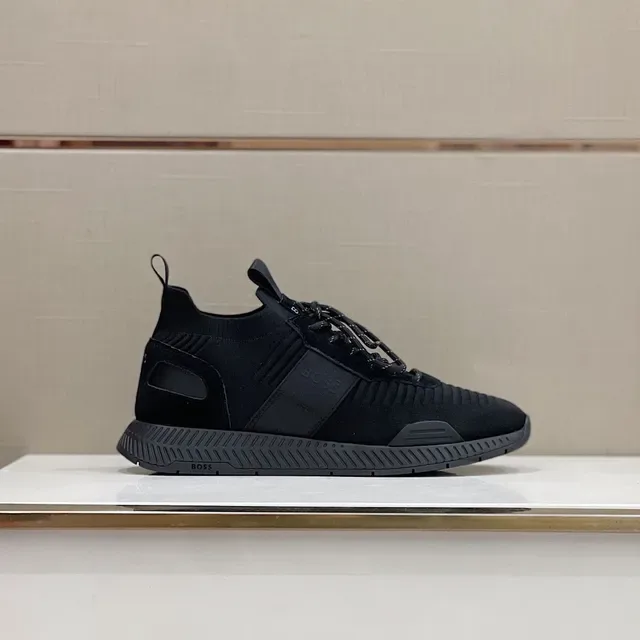 Hugo Boss 黑色针织生活运动鞋 9