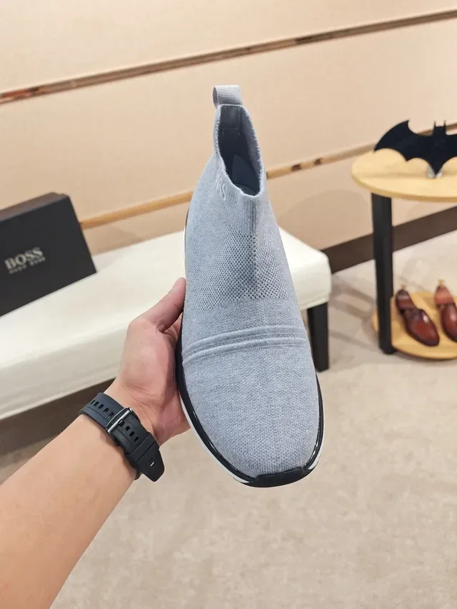 Hugo Boss 灰色针织套脚生活运动鞋 5