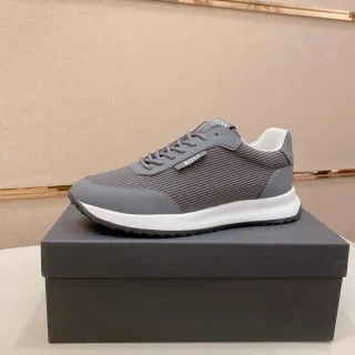 Hugo Boss 灰白 针织纺织鞋面 光滑合成覆盖物 运动鞋