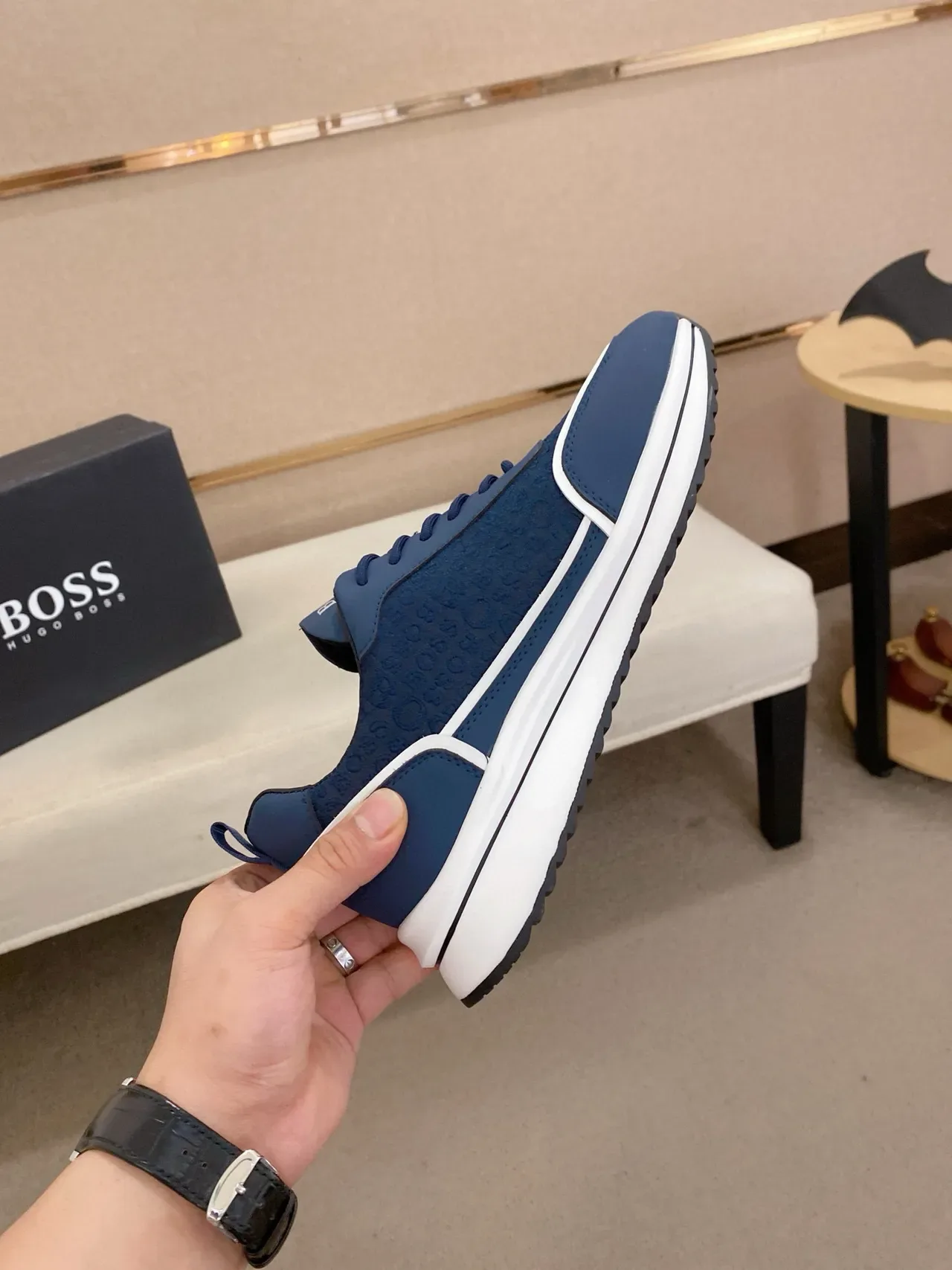 Hugo Boss গাঢ় নীল সাদা স্ট্রাইপ লাইফস্টাইল স্নিকার 5