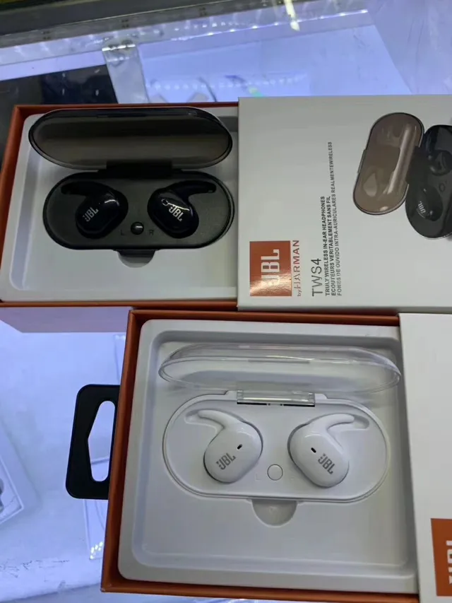 JBL Twins سماعات الأذن اللاسلكية الحقيقية أسود وأبيض TWS سماعات الأذن 15