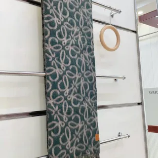 Loewe أناغرام مونوغرام وشاح كشمير تيل و بيج