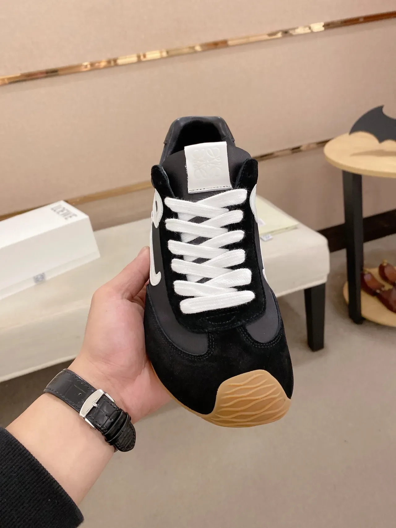 Loewe Flow Runner 黑色 白色 口香糖 生活方式运动鞋 6
