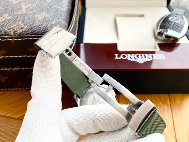Longines Conquest Dive সবুজ ডায়াল যন্ত্রচালিত ঘড়ি 2